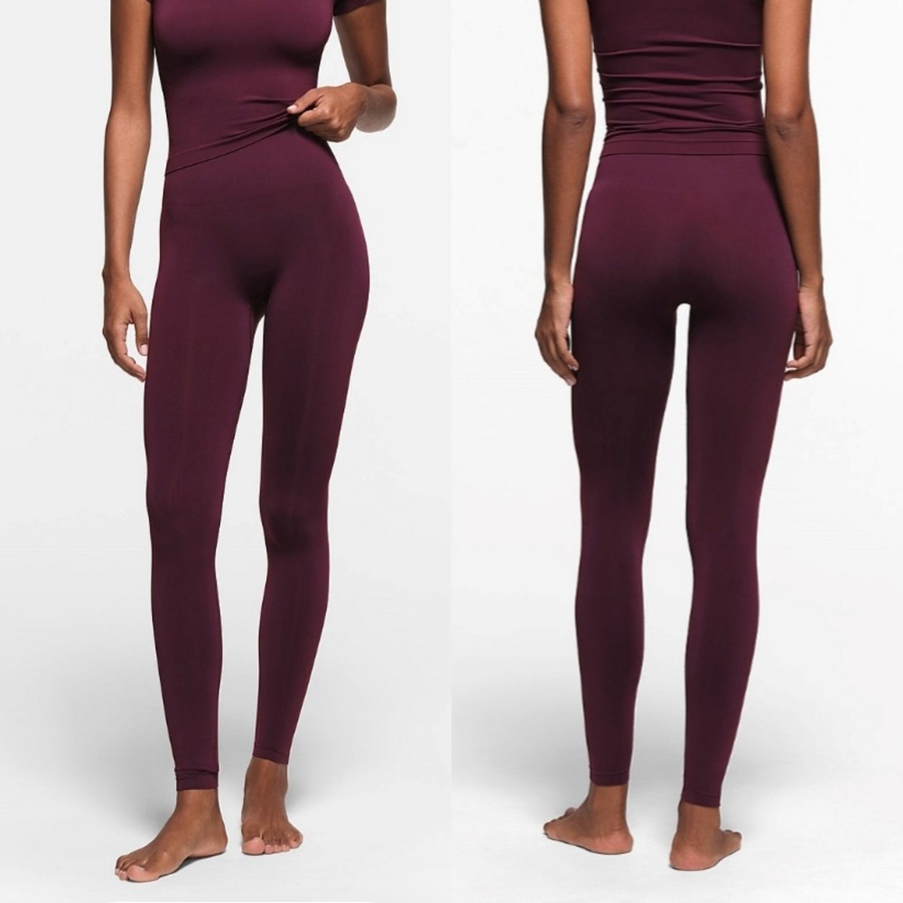 New Skims Soft Smoothing Seamless Legging XS Deep Berry Leggings NWT Maroon Red
